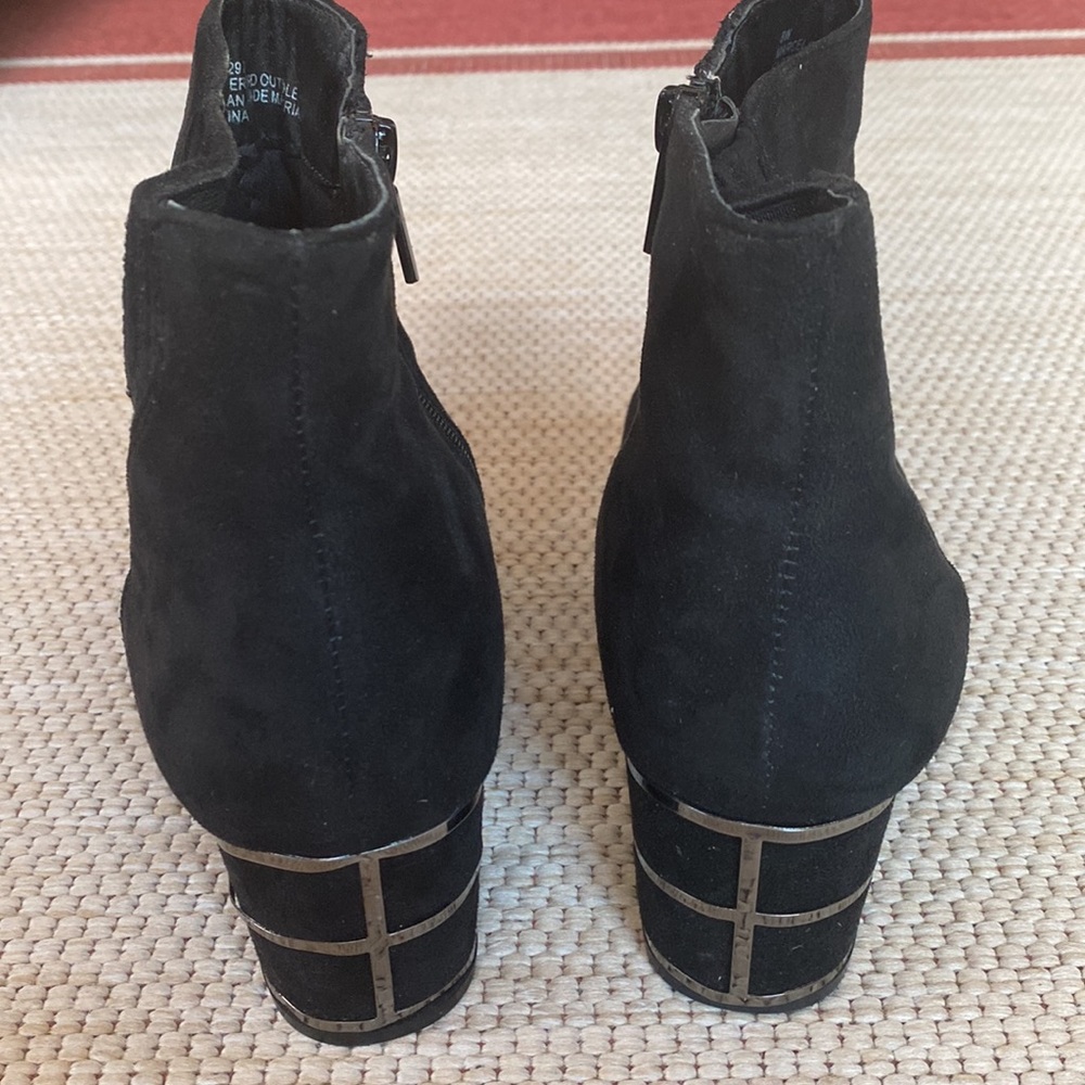 Cloudwalkers by Avenue Size 8 Wide Black Booties - Picture 15 of 17